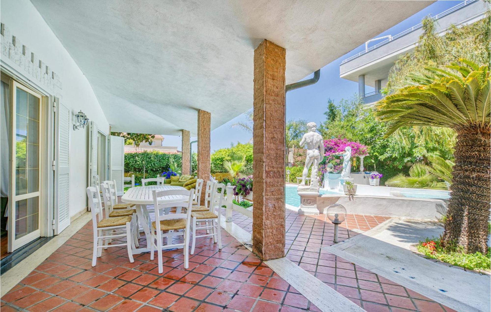 Beautiful Home In Fiumicino With Wifi מראה חיצוני תמונה